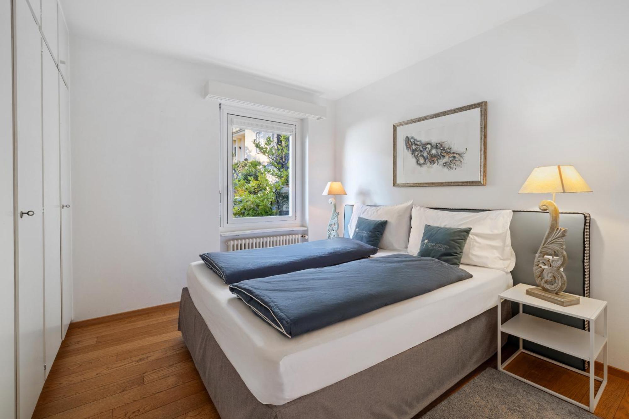 View Including Parking Apartment